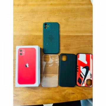 iPhone 11 (PRODUCT)RED 256 GB SIMフリー