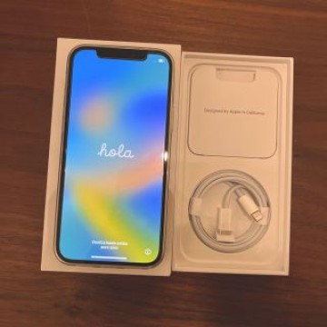 iPhone12 本体 64GB ホワイト SIMフリー