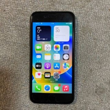 iPhone SE2 SIMフリー 64G