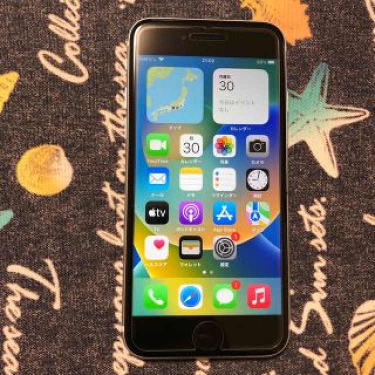 美品　iPhone SE 2世代 64GB デモ機 ホワイト　SoftBank