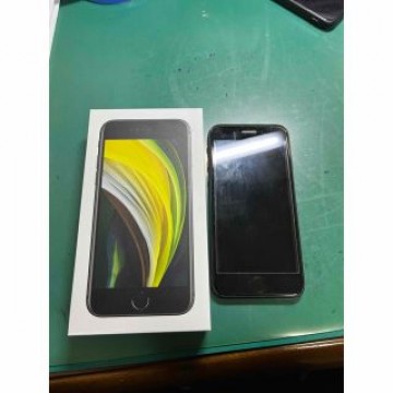 アップル iPhoneSE 第2世代 128GB ブラック