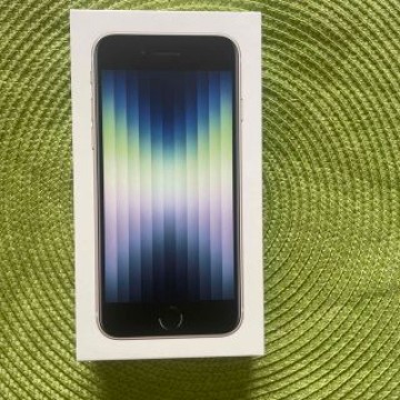 iPhone se3 第三世代 SIMフリー 新品未使用