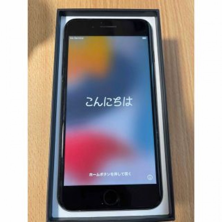 iPhone 7 Plus Jet Black 128 GB  SIMフリー