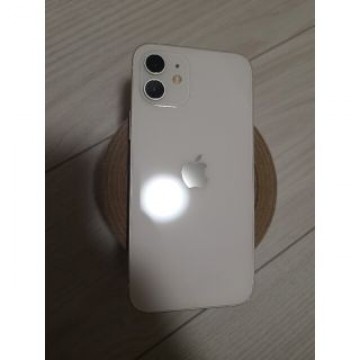 iPhone 12 ホワイト 128 GB SIMフリー