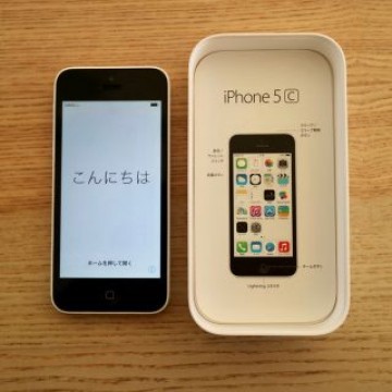 【美品】iPhone 5c White 32 GB docomo