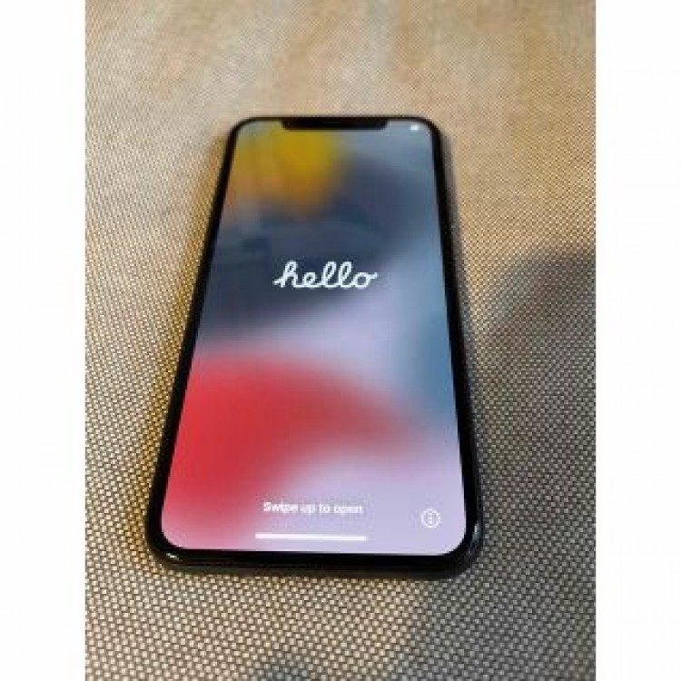 iPhone X 64GB スペースグレー