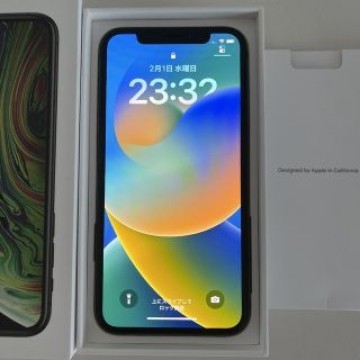 iPhone Xs 256 GB  海外版　シャッター音無し