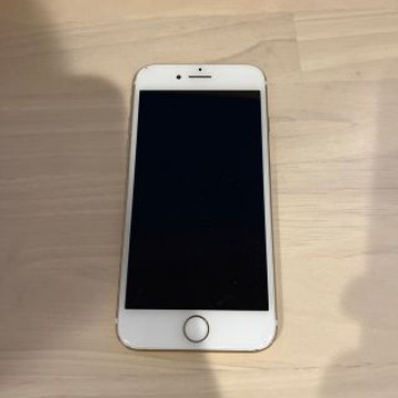 iPhone7 128GB ゴールド 中古SIMフリー