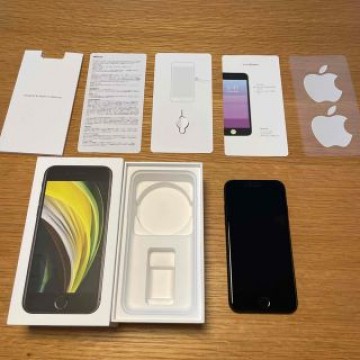 アップル iPhoneSE 第2世代 128GB ブラック