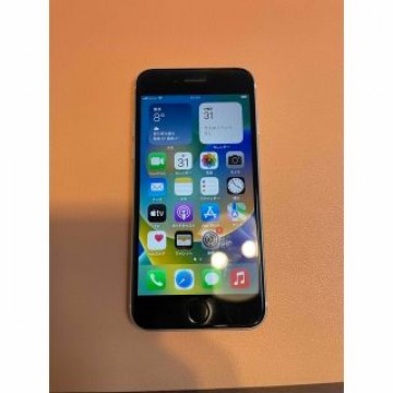 iPhone SE2  SIMフリー　美品