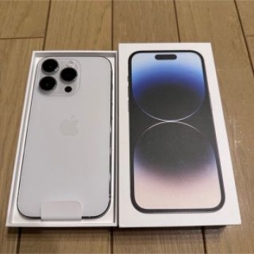 美品 iPhone 14pro シルバー 128GB SIMフリー　