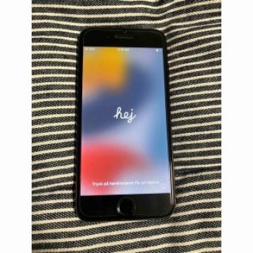 iPhone7 128GB バッテリー交換済み