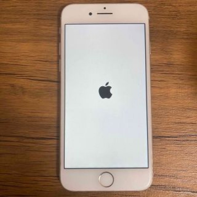 iPhone8 Silver 256GB SIMフリー状態 シルバー