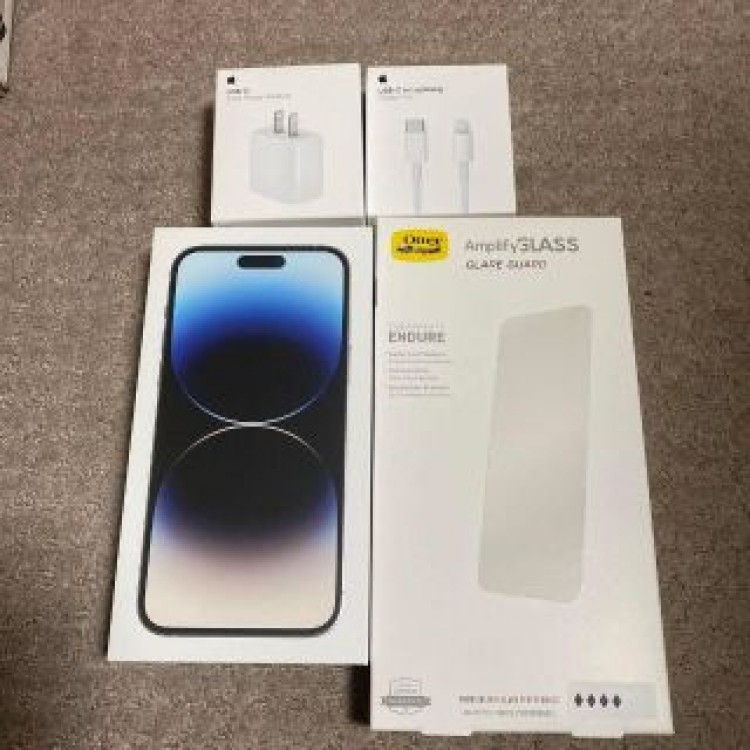 【新品未開封】iPhone 14 Pro Max 1TB シルバー