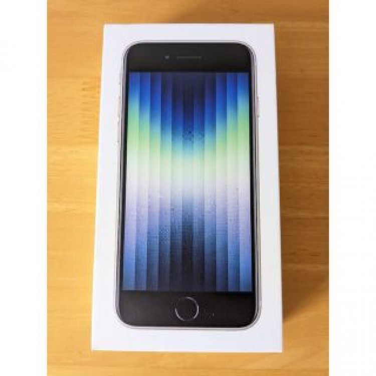 iPhone se3（第3世代）64GB スターライト