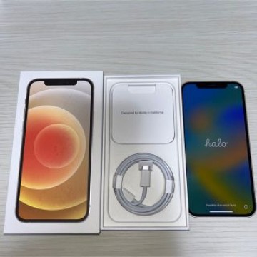 美品　iPhone 12 ホワイト 64 GB docomo バッテリー100%