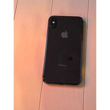 iPhone X（水没してつきません）