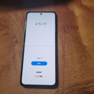 ☆GALAXY ZFlip3 5Gスマートフォン‼️