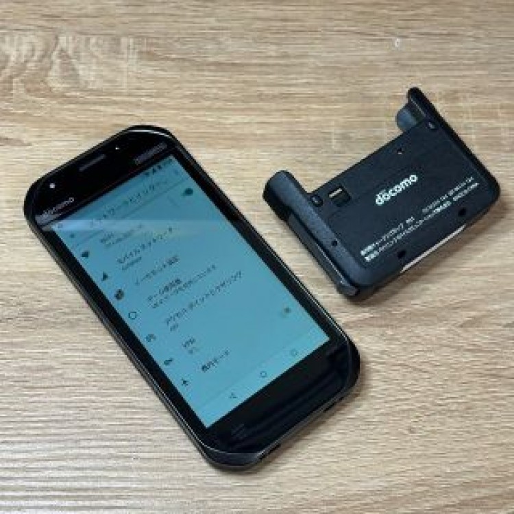 　★ドコモ TOUGHBOOK P-01K タフブック SIMフリー