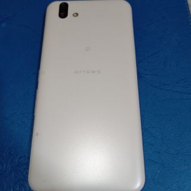 arrows U（801FJ） SoftBank「美品」