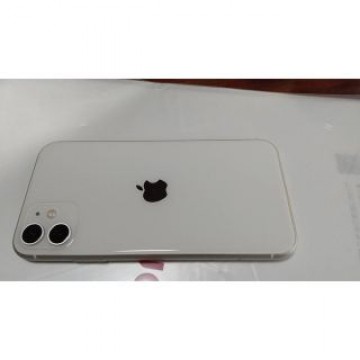 専用取り置き　iPhone11 64G ホワイト