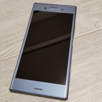 Xperia XZ1 SOV36 au SIMロック解除