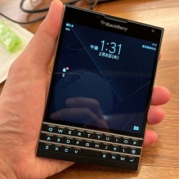 BlackBerry Passport美品