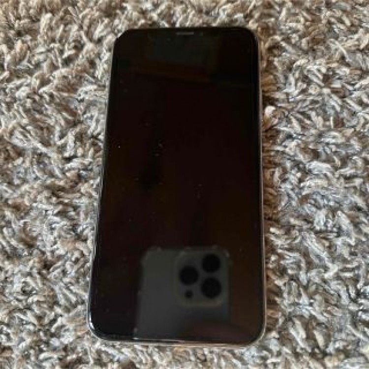 iPhone XS