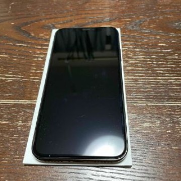 ジャンク品iPhone１０　ブラック　ジャンク品