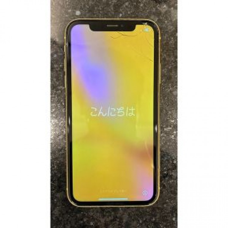 iPhone XR Yellow 128 GB docomo