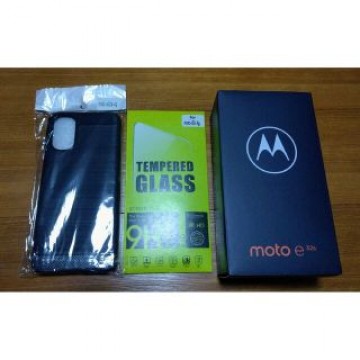 新品未開封　moto e32s シルバー