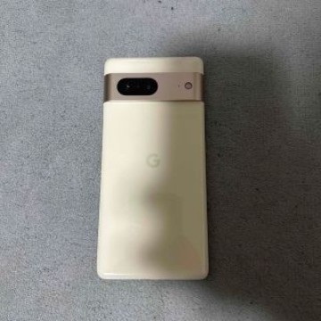 Pixel7 128ギガ　レモングラス