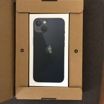 【新品未使用】iPhone13 128GB ミッドナイト SIMフリー