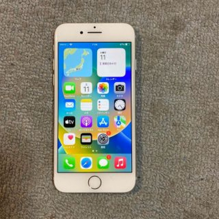 iPhone8 シルバー SIMフリー 64G