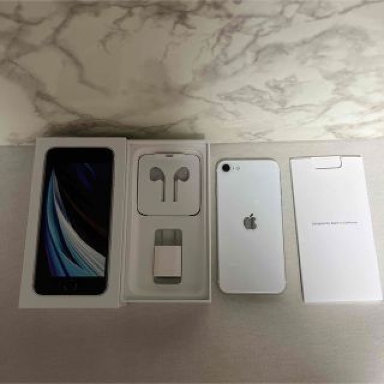 iPhone SE 第2世代 (SE2) ホワイト  128 GB SIMフリー