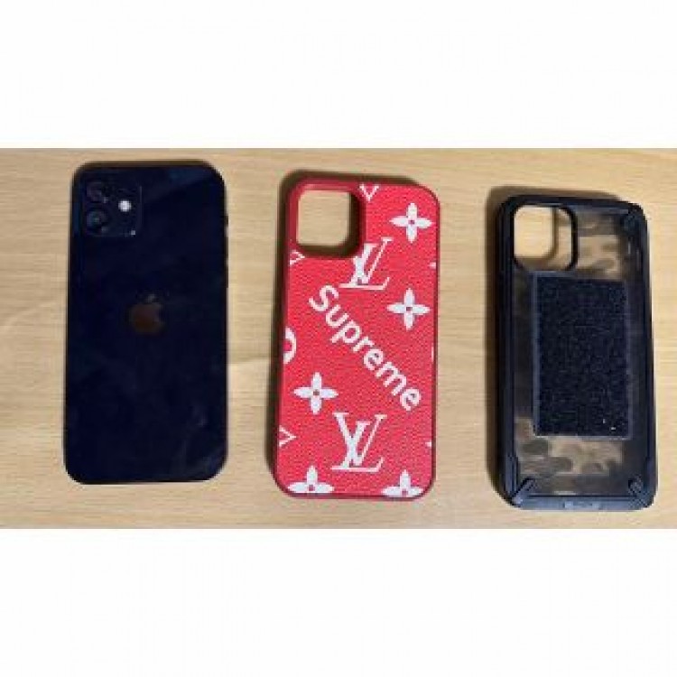 iPhone12 128GB ケース２つ付き