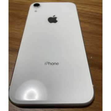 アップル iPhoneXRホワイト　※画面割れ・傷あり