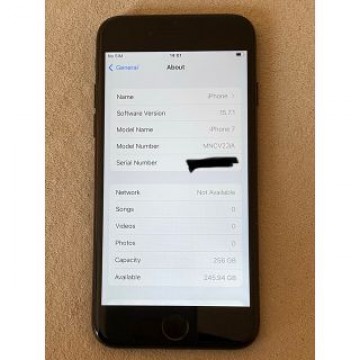 iPhone 7 Black 256 GB SIMフリー