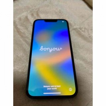 iPhone13 本体　128GB グリーン　SIMロック解除　