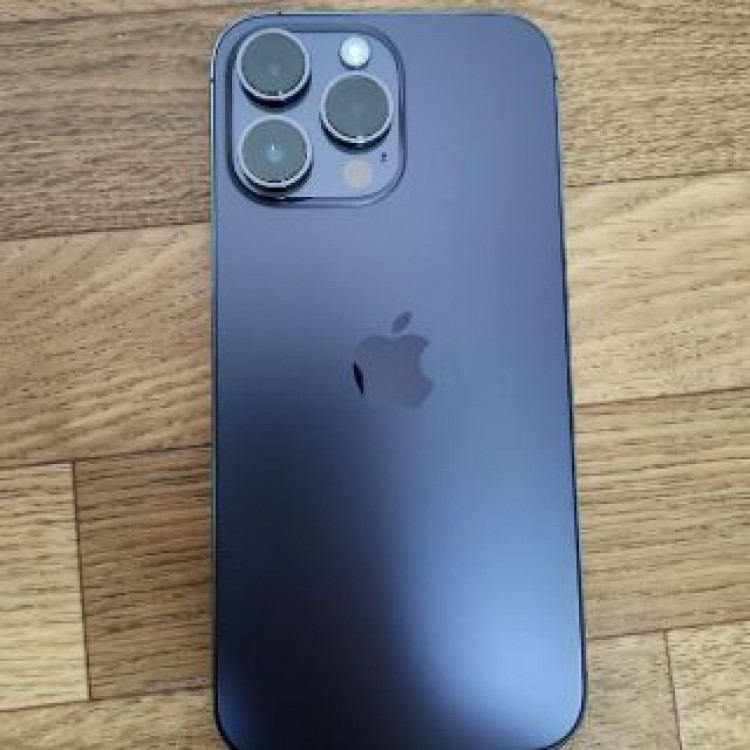 ほぼ未使用品　iPhone14プロマックス　256ギガ　パープル　国内版