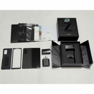 【レア超美品】海外版 512GB Galaxy Z Fold2 SM-F9160