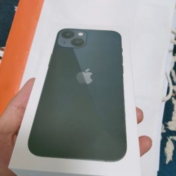 iPhone13 128GB ミッドナイト