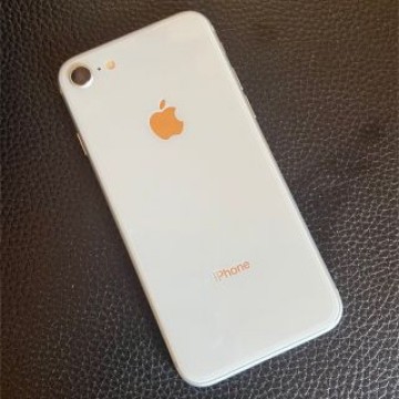 iPhone8 Silver 256GB SIMフリー