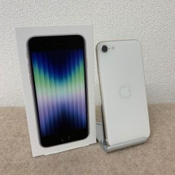 【超美品】iPhone SE 第3世代 スターライト 64GB 7