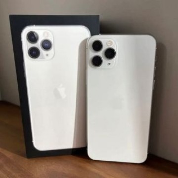 iPhone11 Pro シルバー／SIMフリー