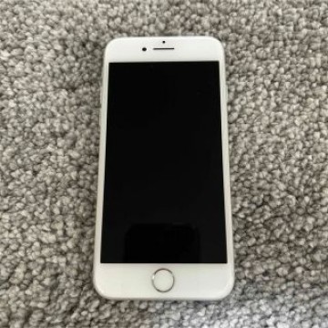 Apple iPhone 8 64GB シルバー SIMフリー