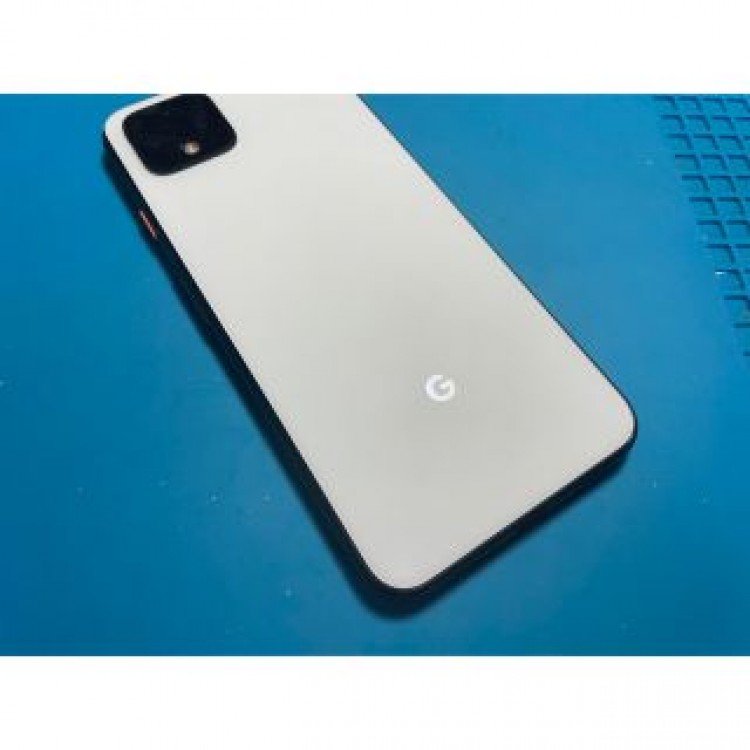 pixel4 ホワイト　SIMフリー版