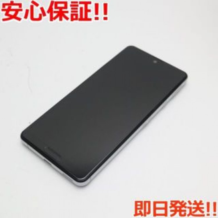 新品同様 SIMフリー AQUOSsense4 lite SH-RM15シルバー
