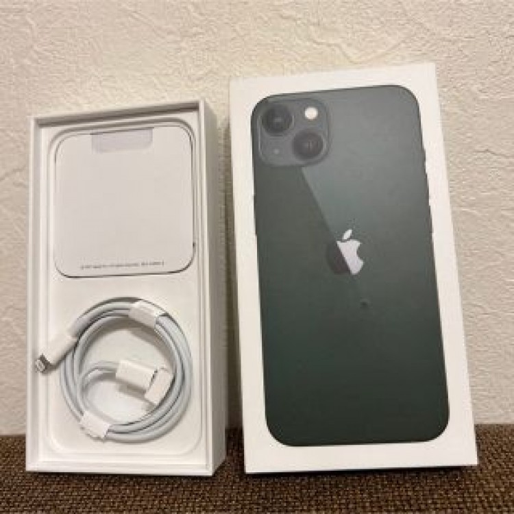 iPhone13 256GB グリーン