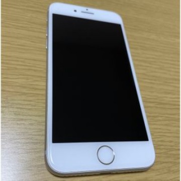 Apple iPhone 8 64GB シルバー SIMフリー